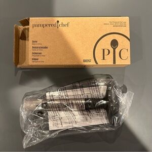 Pampered Chef Corer